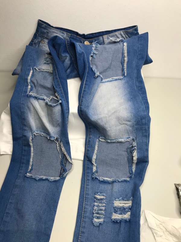 Blue Denim Distressed Straight Leg Slim Fit size 30