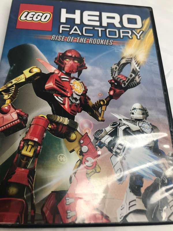 DVD Lego Hero Factory Rise of the Rookies