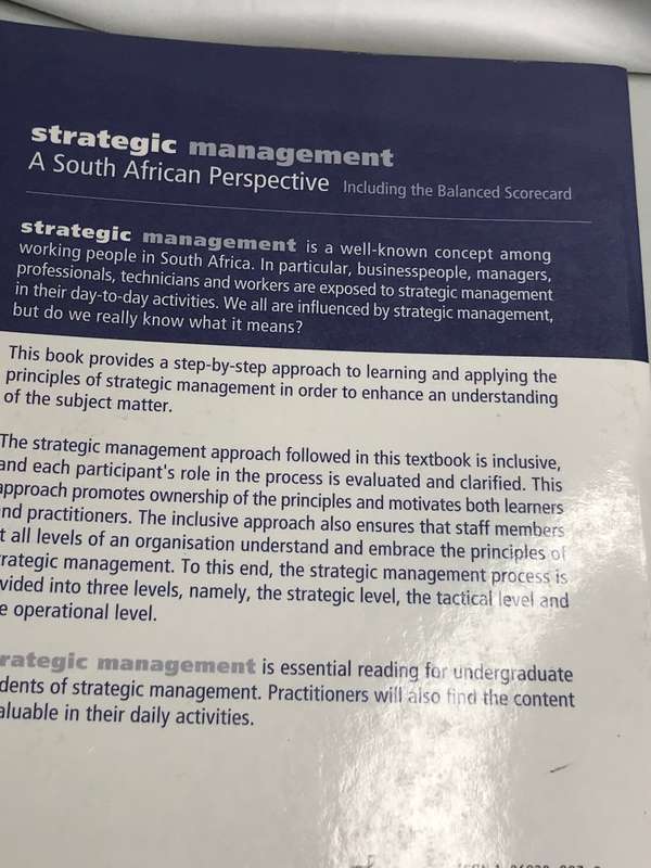 Book Strategic Management An Applied South African Perspective D Rossouw SJ Le Roux