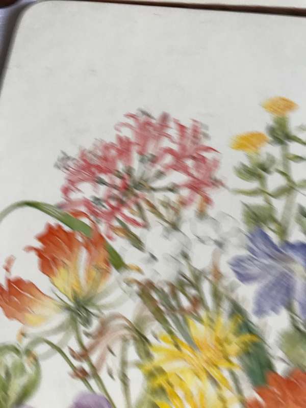 Place mats  6 inside box