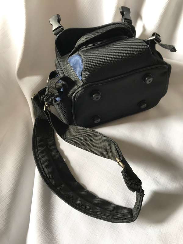 Camara bag Voyager
