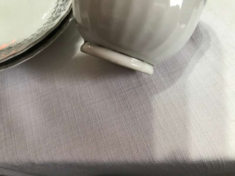 Cappuccino or tea White and Silver Cup & Saucer Set x5