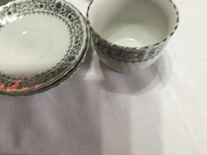 Cappuccino or tea White and Silver Cup & Saucer Set x5