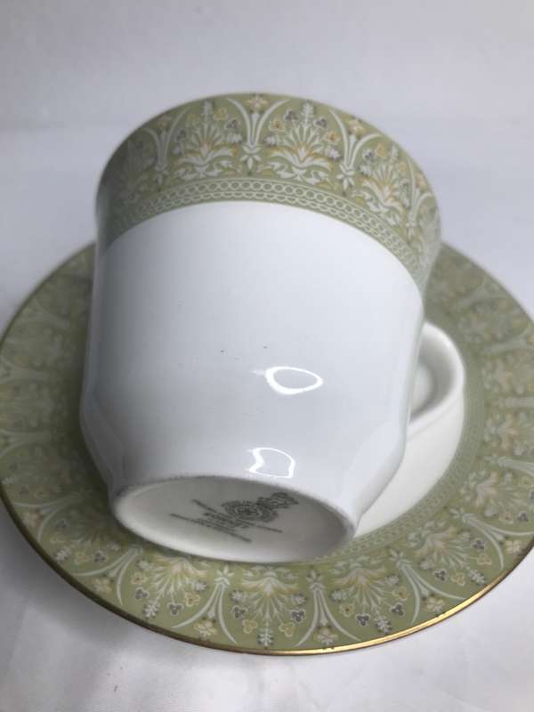 Cappucino Coffee or Tea Vintage Royal Doulton Cup and Saucer style Sonnet H5012
