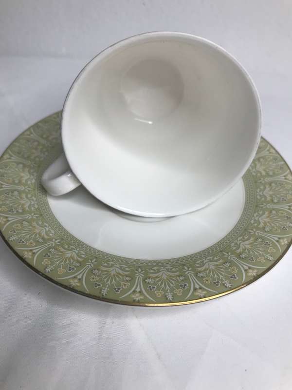 Cappucino Coffee or Tea Vintage Royal Doulton Cup and Saucer style Sonnet H5012