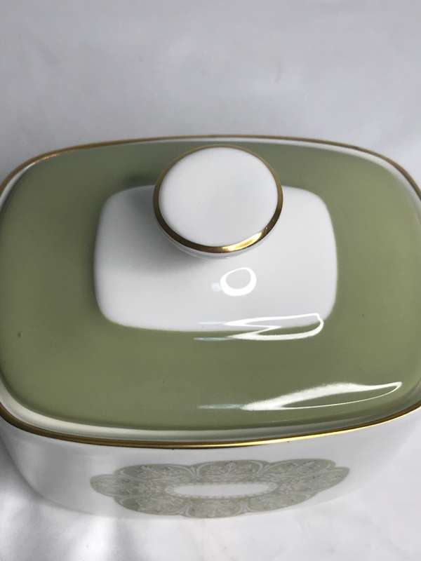 Royal Doulton Sugar Bowl with lid Sonnet H5012 Gold Guilding