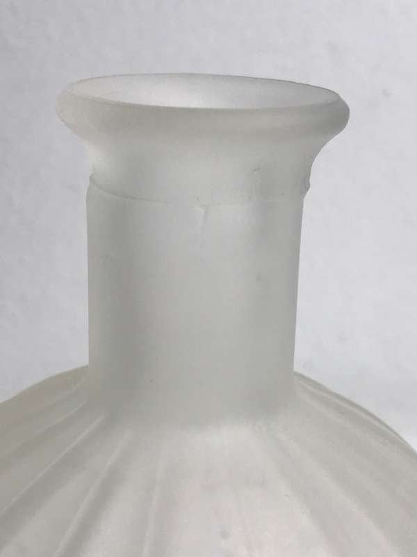 Vase Boule Vintage Narrow neck flower vase Unique design 14cm x 11cm