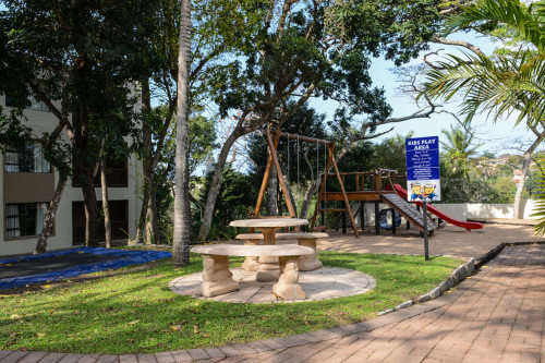 Mid week @ Uvongo River Resort 21 - 25 Feb 2022 ( 8 Sleeper )