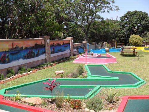 Mid week @ Uvongo River Resort 21 - 25 Feb 2022 ( 8 Sleeper )