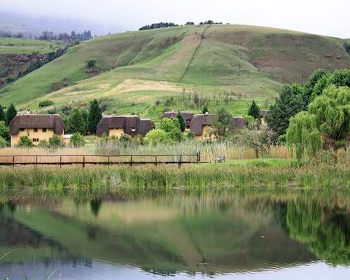 Midweek @ Mount Champagne ( 25 July - 29 July ) Drakensberg 8 Sleeper