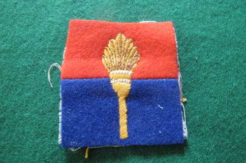 BRITAIN -  FORMATION BADGES OF WWII AND LATER - ROYAL ARTILLERY PATCH