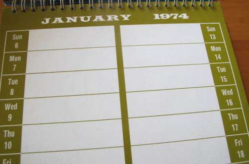 RHODESIA -GREETINGS FROM RHODESIA 1974 STAND UP DESK CALENDAR - GREAT FOR 50TH IN 2024