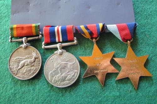 S. AFRICA - WWII -  39-45 STAR /BURMA STAR / WAR MEDAL /AFRICA SERVICE MEDAL 330277 H.R. HAWTHORN