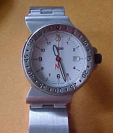 ZIPPO STAINLESS STEEL WATCH WATERPROOF TO 100 M. SWISS MADE UNUSED IN BOX WITH PAPERS