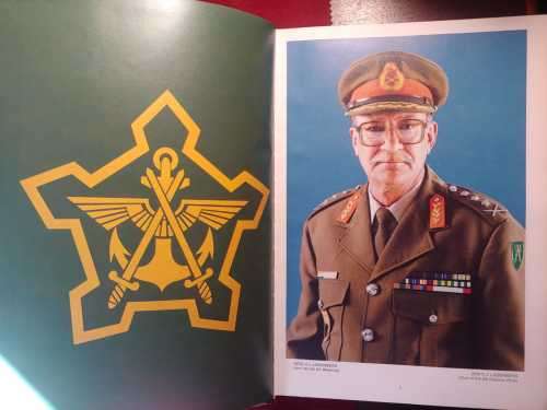 Suid Afrikaanse Weermag - Oorsig - South African Defence Force -  Overview