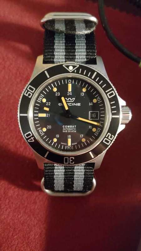 Glycine Men`s Combat Sub - Swiss Made Automatic 42 mm