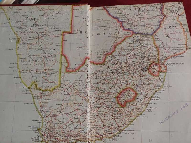 Suid-Afrika 1975 - Amptelike Jaarboek
