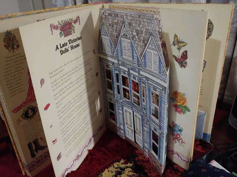 The Enchanted Dolls` House