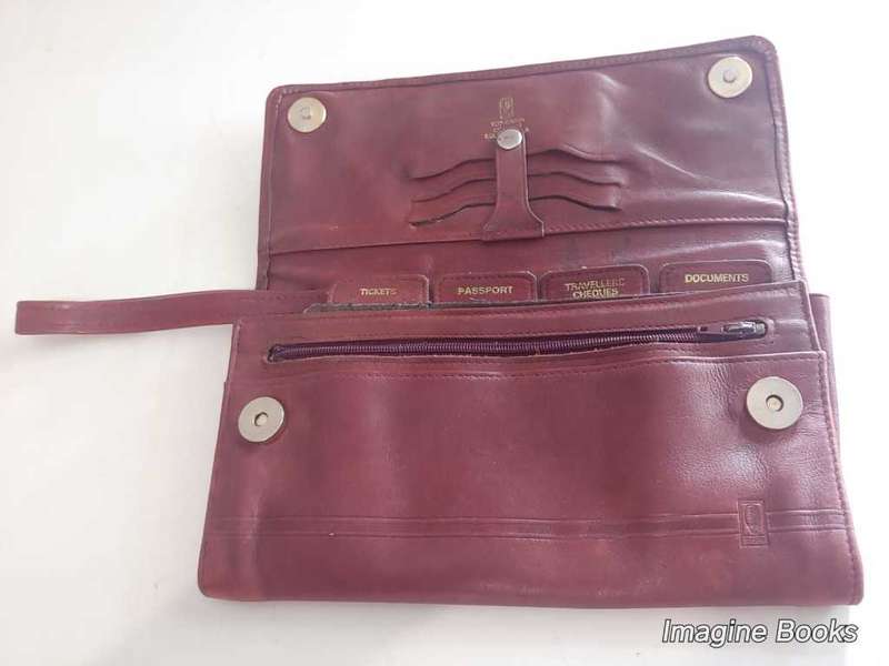 Busby Luxury Leather Wallet