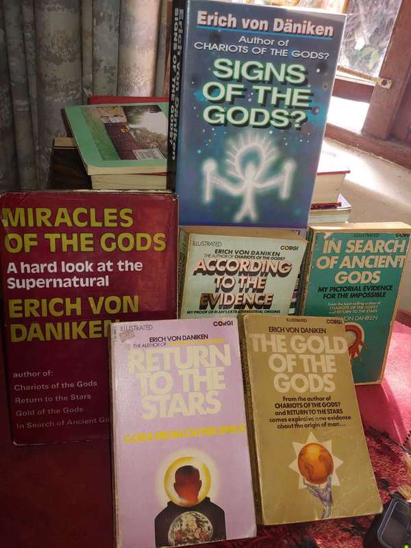 Erich Von Daniken - 6 titles in one lot
