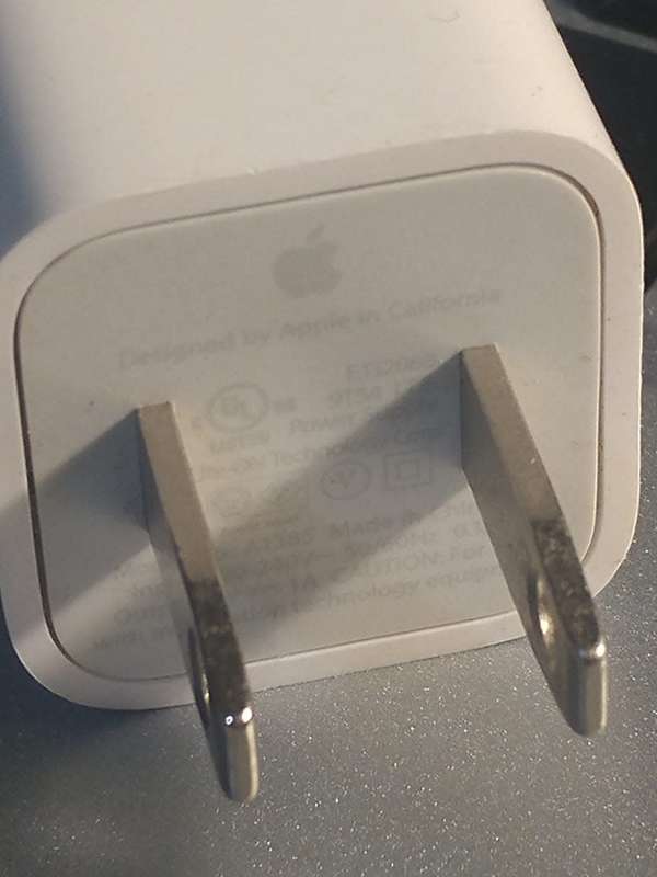 Apple USB 5 V Power Adapter (genuine)