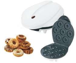 Sunbeam Doughnut / Donut Maker Machine. Makes 7 doughnuts at a time