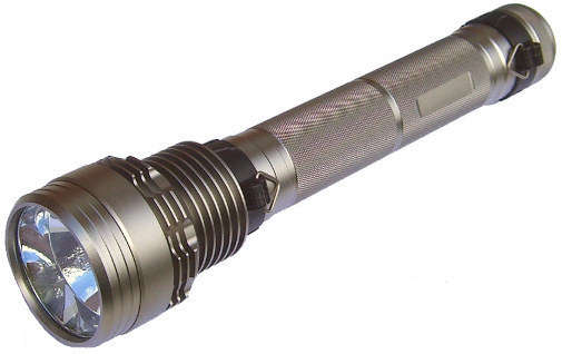Rechargeable HID Xenon torch and flashlight (2750 LUMENS) Super Bright