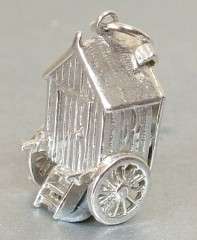 STERLING SILVER OPENING BATHING HUT CHEEKY CHARM