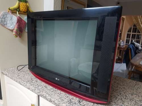 Samsung CRT Flat Screen - 29FUGRL - 74cm