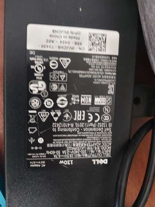 DELL ALIENWARE *5th GEN CORE i7-5500U CPU**8GB DDR3**237GB NVME SSD**WIN10 PRO**
