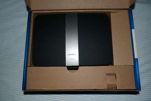 Linksys EA4500 N900 Dual-Band Wi-Fi Router (Brand New Open Box) Late Entry