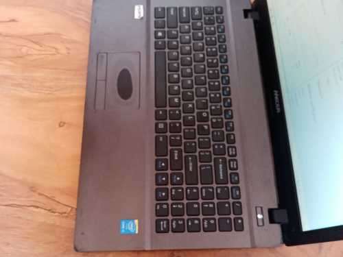 **PLEASE READ THE AD** Mecer Laptop i3 4th gen/2gb ram/windows10/500gb hard drive