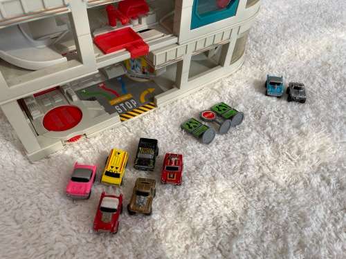 Galoob Micro Machines Super Auto World Playset