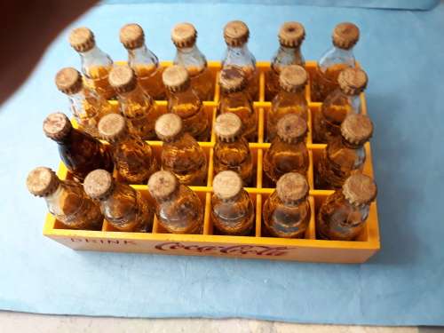 Coca Cola Vintage Miniature Crate with 24 Miniature Coke Bottles.1970-60`s  R 709.00 View scans