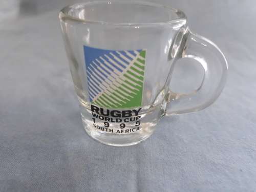Collectors Rugby World Cup 1995.Bar Tot Measure.In box. R 80.00 View scans