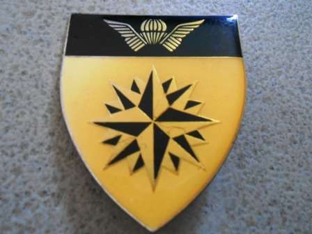 5 Recce Regiment Shoulder Flash - 2 pins only