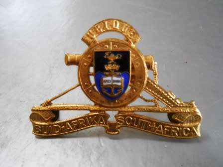 University of Cape Town Regiment Cap Badge *** Hard to Find ***