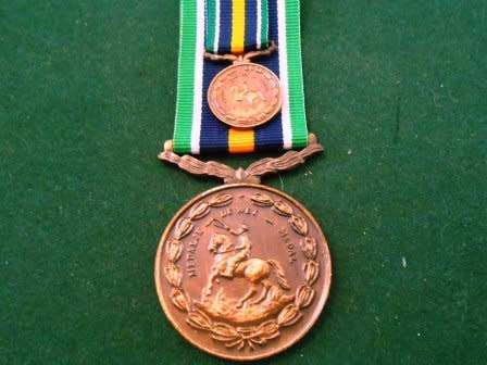 De Wet Medal Set Full Size and Miniature