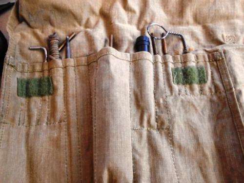 Border war era - R4 Cleaning Kit - note not complete and in used condition