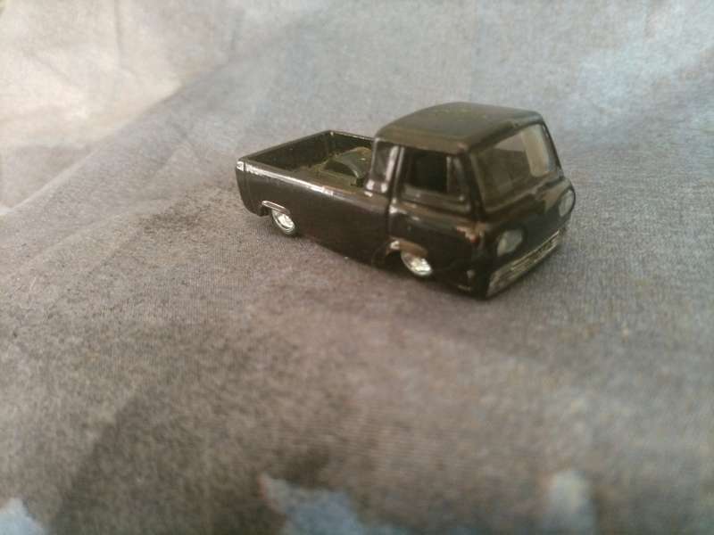 ```60`s Econoline Ford pick up Hotwheels vintage`