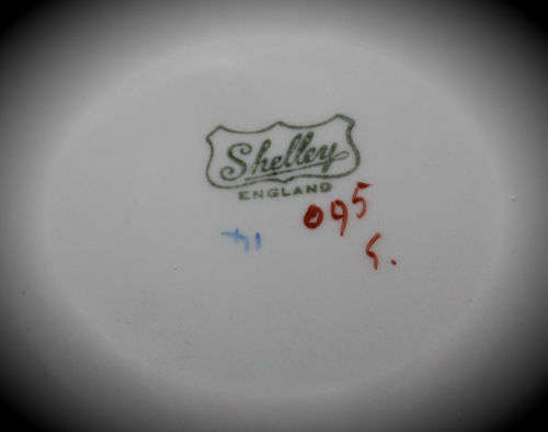 Vintage SHELLY Tureen Made in England 130x240mm