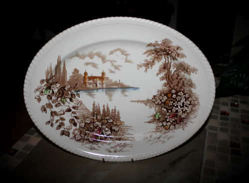 Vintage "CASTLE ON THE LANE" Johnson BROS Oval Platter 354x280mm England Pat.no118580 hand engraved