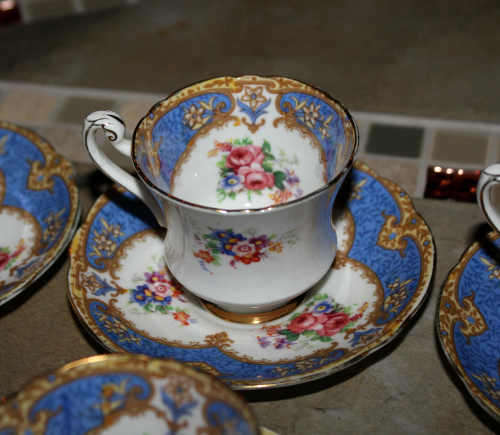 Vintage 15 Pc PARAGON Fine Bone China Tea set Rd.no744170-England -6 Duo sugar pot and creamer