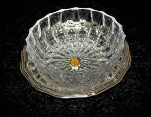 Echt Bleikristal Geprest -Crystal vase 55x156mm on silver plated tray 182mm