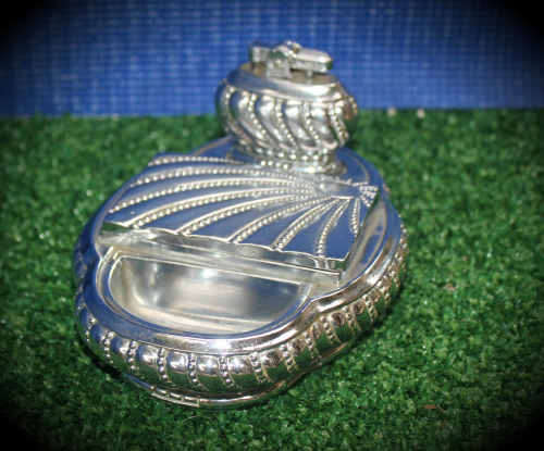 Vintage Silver plated Table smoking station with Ronson Lighter-as new