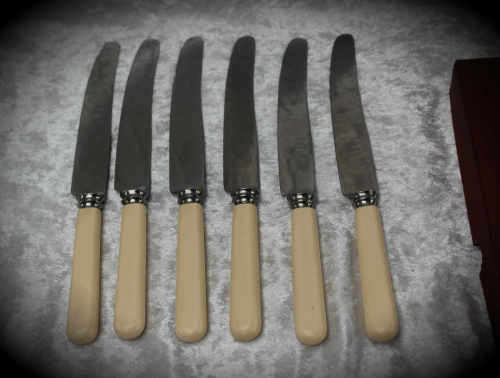 6 Vintage BISBY Knifes (233mm) Made in Sheffield England Stainless Steel In origanal Box 247x80x35mm