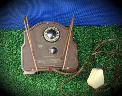 Vintage Smith Sectric Electric Clock made in England Not tested( not standard plug)