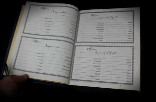 Large Masonic Master Reference  Edition Holy Bible Masonic Red Letter Edition as new