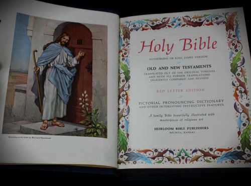 Large Masonic Master Reference  Edition Holy Bible Masonic Red Letter Edition as new