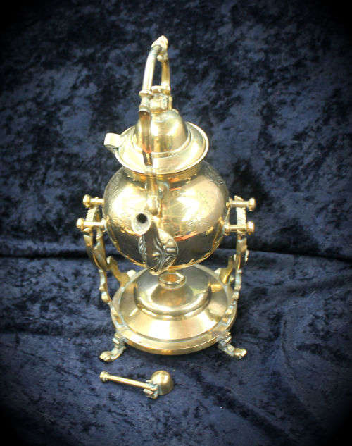 Brass Kettle on Stand with Burner- snuffer hinge broken 1.295kg -290x180x150mm